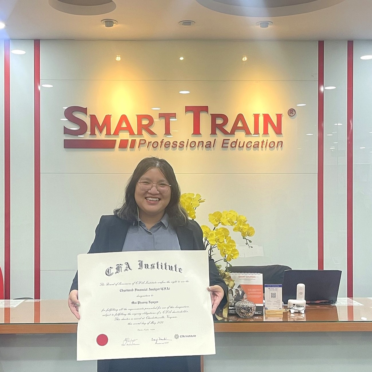 học viện Smart Train đạt chứng chỉ CFA Charterholder